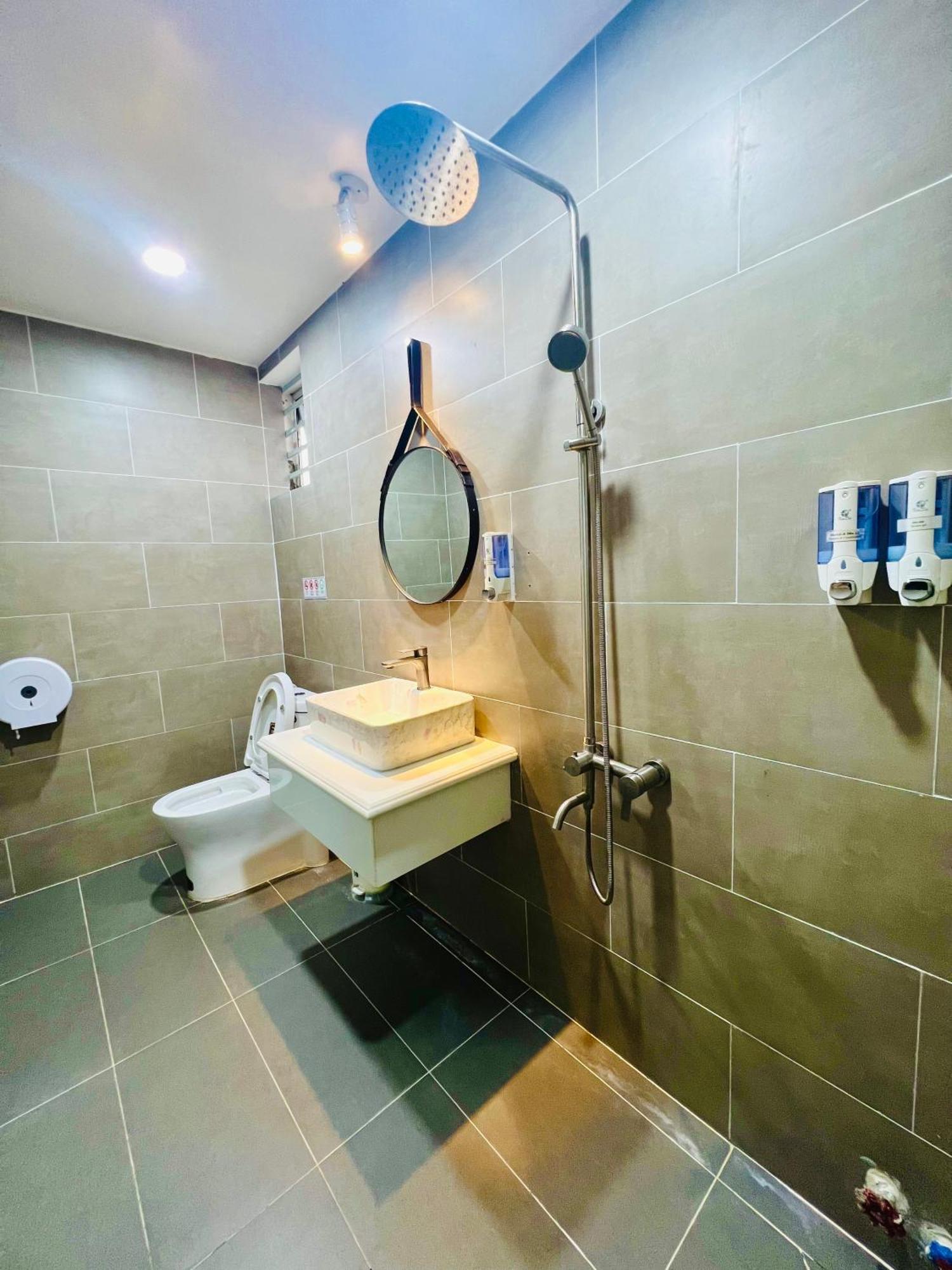 Khai Hoan Luxury Hotel Ben Cat Exterior foto